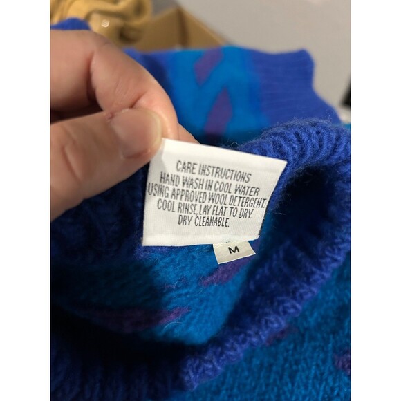 Wool Sweater - Picture 6 of 6